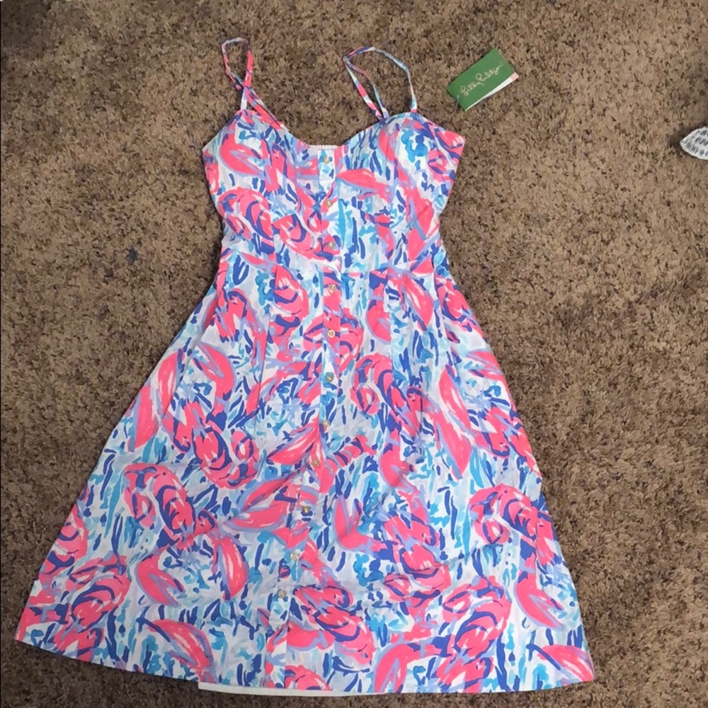 Never worn lily pulitzer dress in cosmic coral